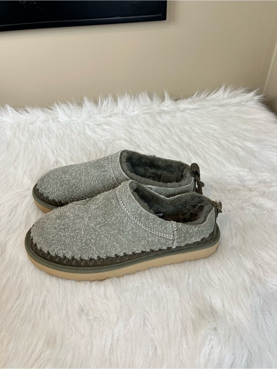 UGG Shoes - Ugg Micro Biarritz Cozy sided Slip-On Shoes in Light Gray 11